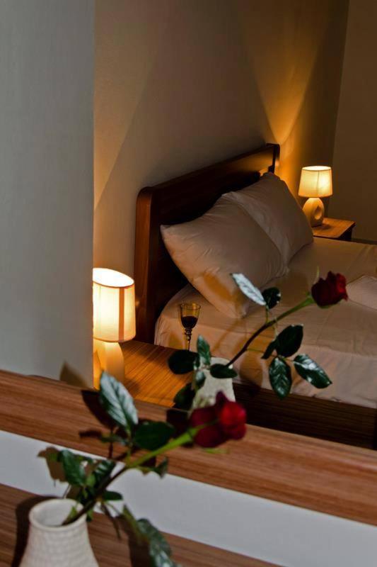 Koutrakis Rooms Финикунда Екстериор снимка